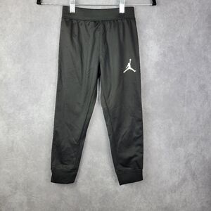 Nike Jordan Black Sweatpants Kids Size M
